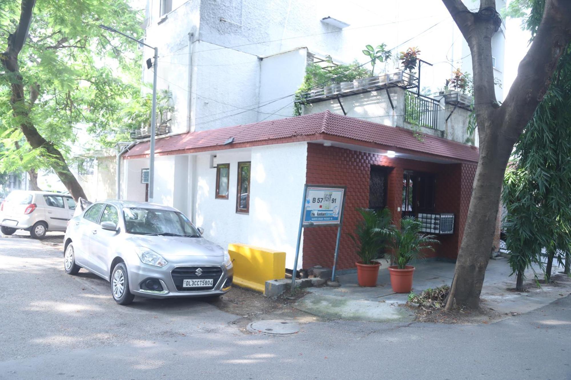 Divine India Service Apartment 3Bhk,B57 Sarita Vihar,Apollo New Delhi Exterior photo